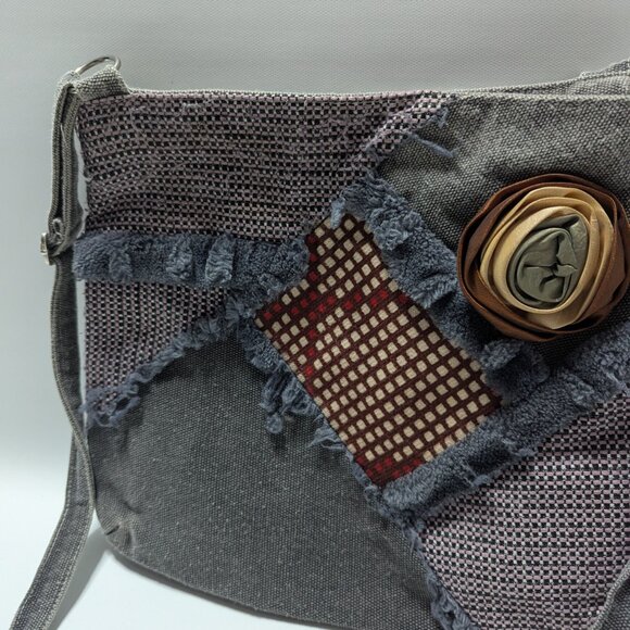 Concubine Handmade Patchwork Crossbody Bag – Boho Fabric Purse - Picture 5 of 9